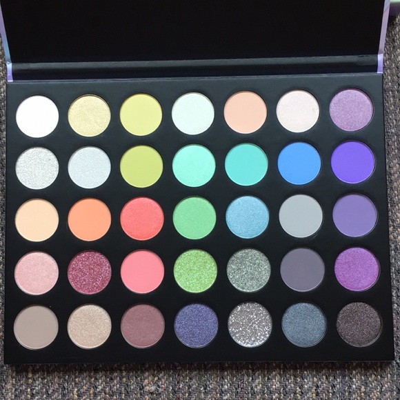Morphe 35I icy ❄️ palette NWT - Picture 2 of 8
